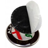 Emblemat znaczek aluminiowy zamiennik oryginału do Alfa Romeo na kierownicę o średnicy 56mm wersja nowa Alfa Romeo new color, znaczek wykonany z aluminium posiadający od spodu mocną taśmą dwustronną